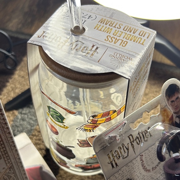 NWT Harry Potter Themed Gift Set - Picture 5 of 8